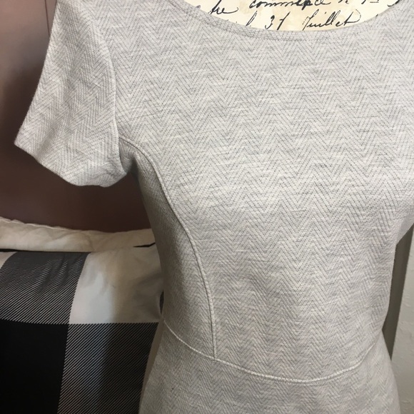 Banana Republic heather gray scoop back dress - Picture 4 of 10